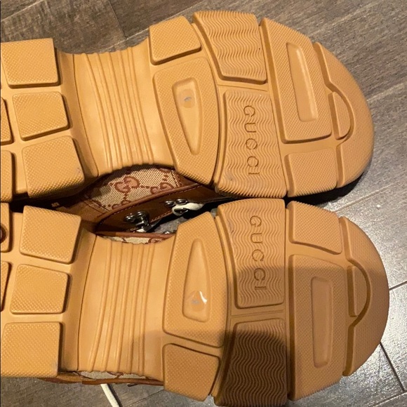 Gucci flashtrek GG lowtop size 6 men or 9 women - Picture 3 of 6